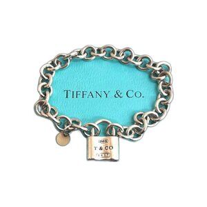 Tiffany & Co. Cadena Lock Bracelet Chain Bangle